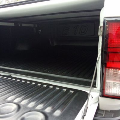 CUBRE CAJA TRUCK LINER SIN BORDE S 10