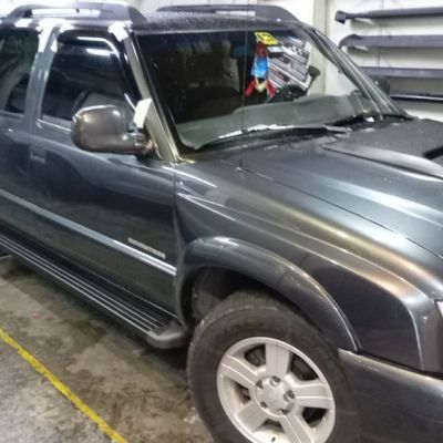 ESTRIBOS PLANOS NEGROS TRACK EN S 10 2005 A 2012