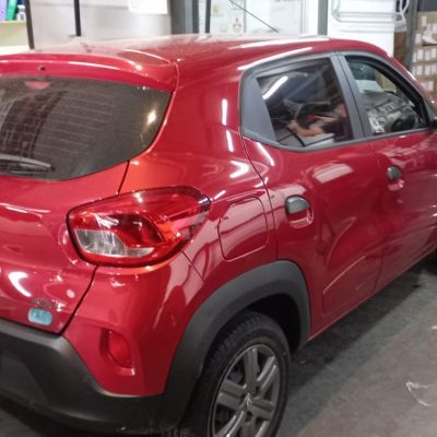 KWID ANTES DE INSTALAR BARARS DE TECHO