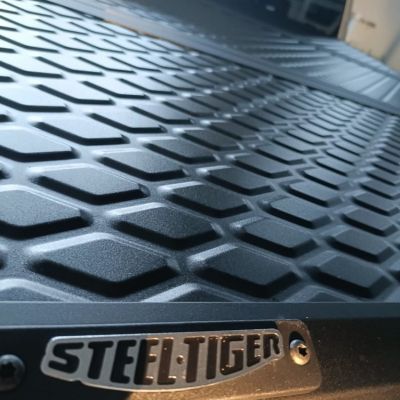 STEEL TIGER TAPAS